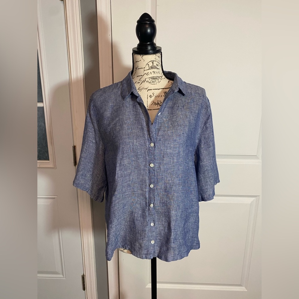 Tahari Lightweight Blue 100% Linen Button-Down Shirt - Women's Top
